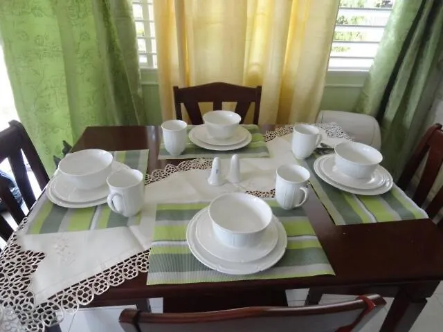 Access, 1 Bed 1 Bath In Coral Garden * Montego Bay